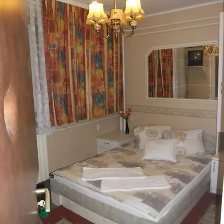 Sztrada Romantika Panzio Es Etterem Motel *