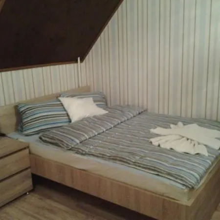 Sztrada Romantika Panzio Es Etterem Motel Ujhartyan