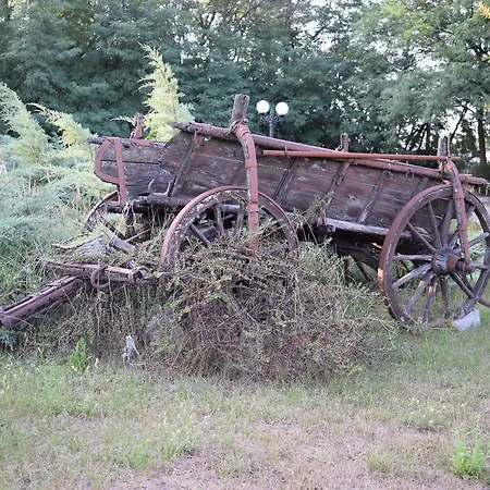 Sztráda Romantika és étterem Motel Újhartyán
